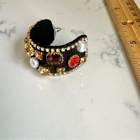 2/$30🌵 Bejeweled Thick Black Hoop Earrings Rhinestone Faux Pearl Royalty NEW - Picture 15 of 16